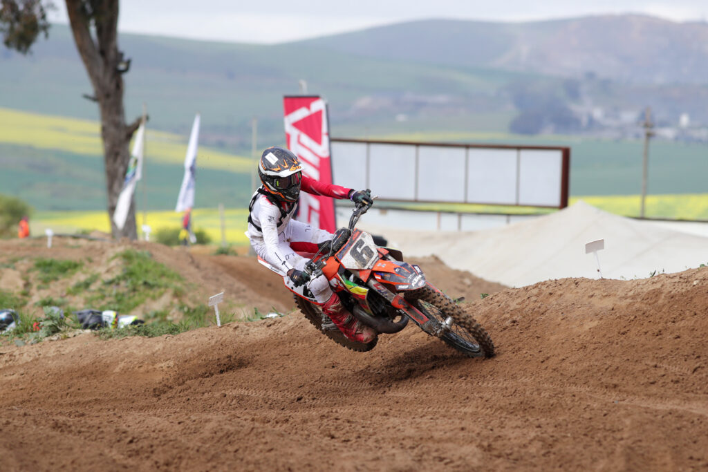 Emmanuel Bako MX125 Team Zimbabwe