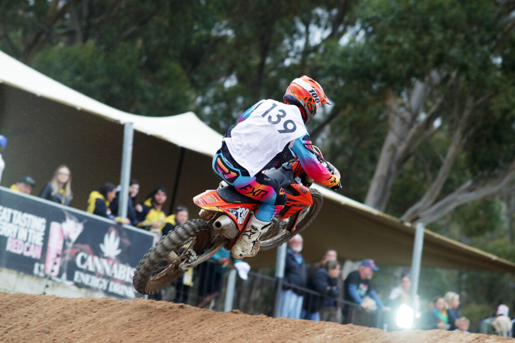 Ricky Raaff MX1 Privateer