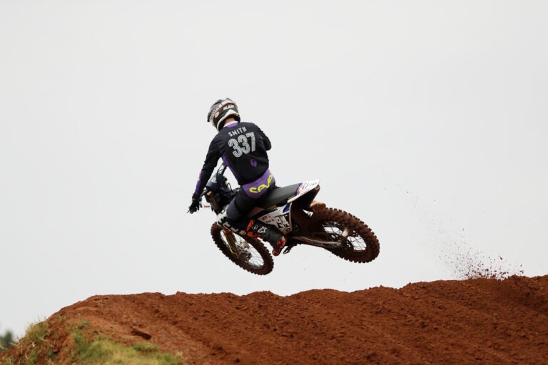 Slade Smith MX1