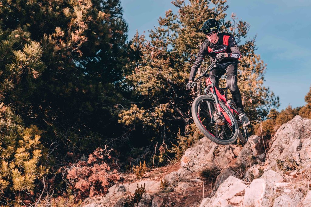 Motul's bike,& off-road bicycle care range includes products that meet the needs off road, MTB and electric bicycles as well as professional bicycle workshops.