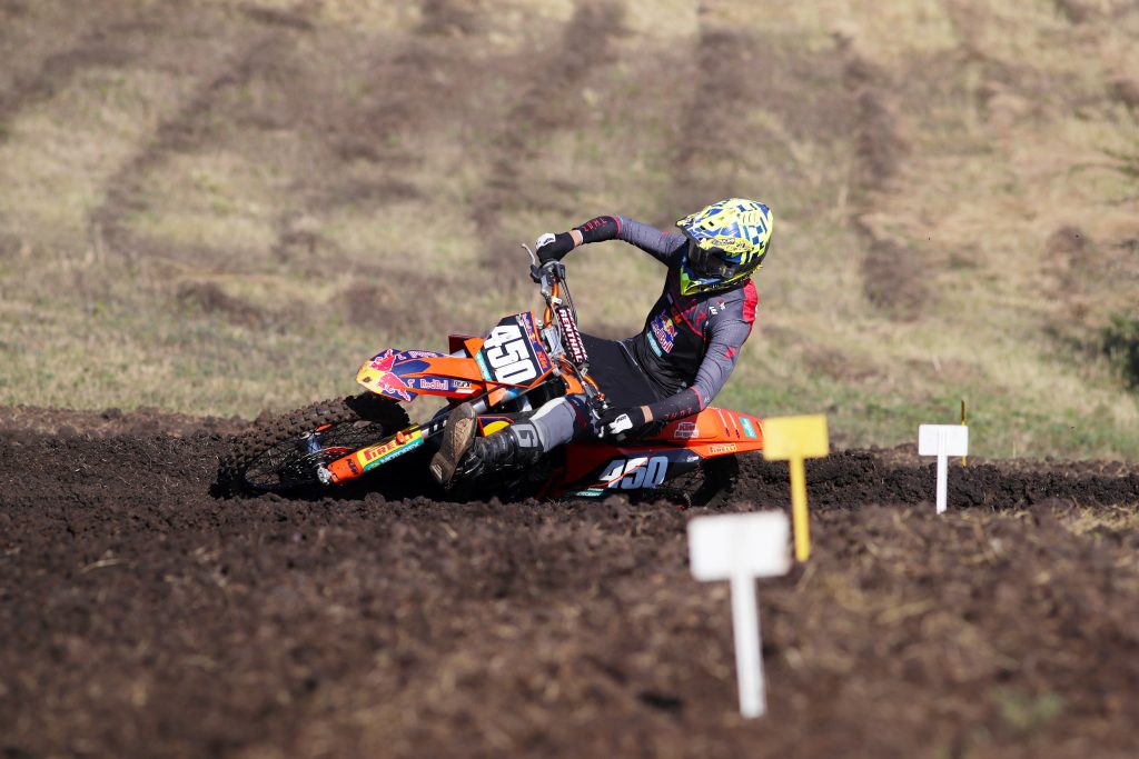 Nat MX round 4 Teza