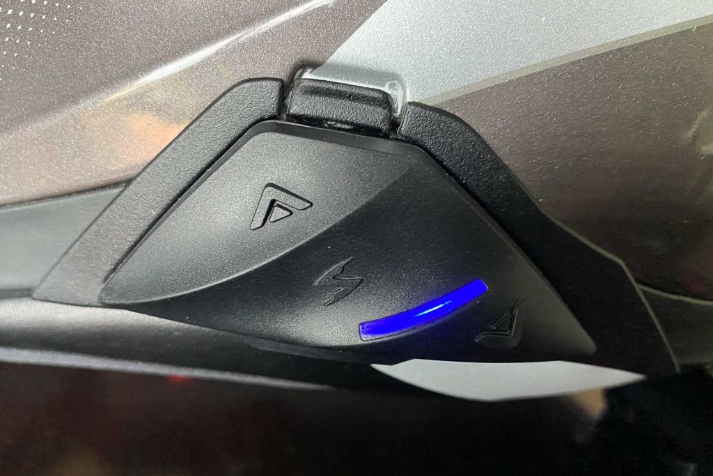 scorpion-exo-com-review-motorcycle-bluetooth-mesh-communications.