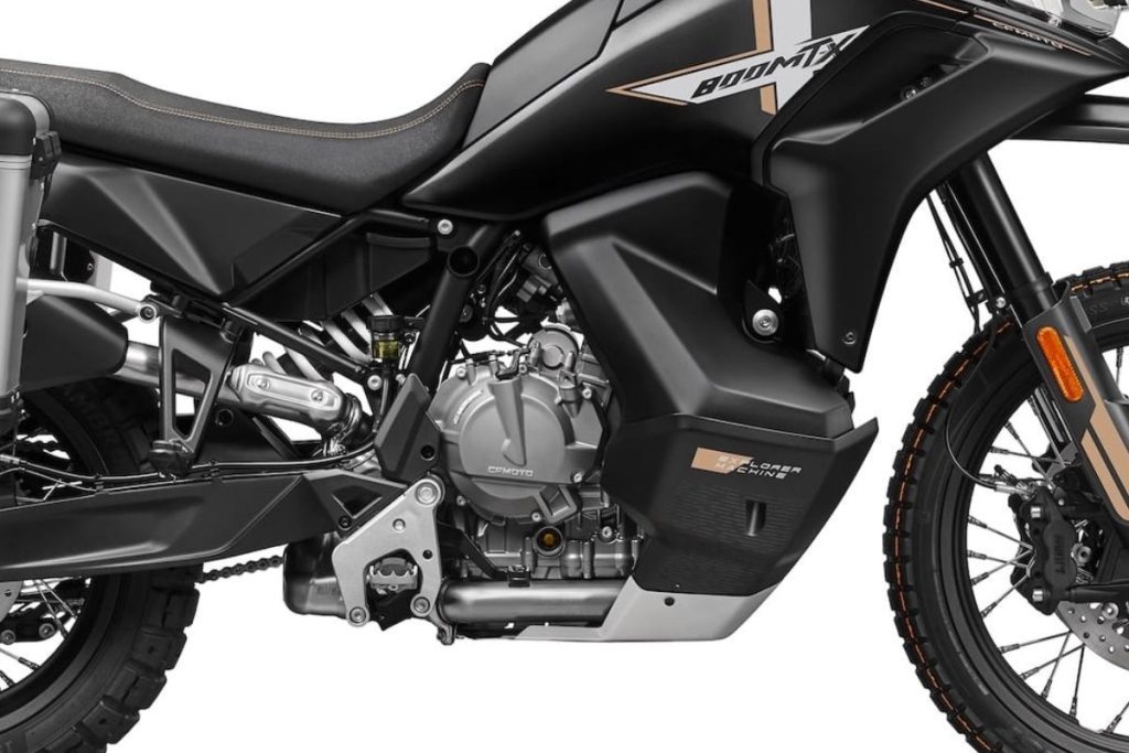CFMoto 800MT-X