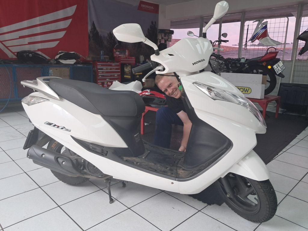 Honda Wing