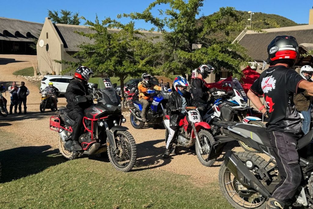 Riding and racing at Rooiberg Lodge.
