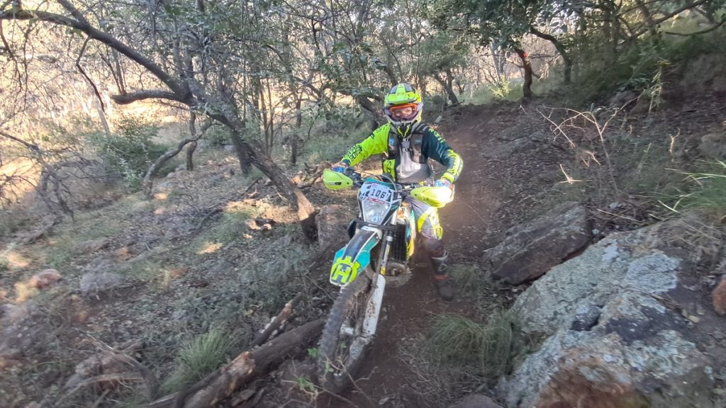 Dirt And Trail Funduro 6