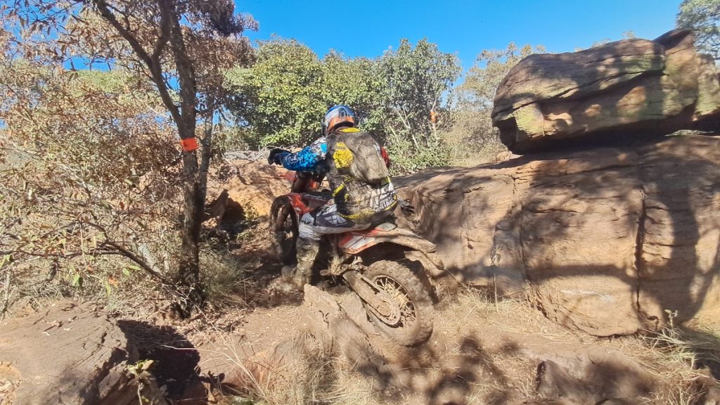 Dirt And Trail Funduro 6