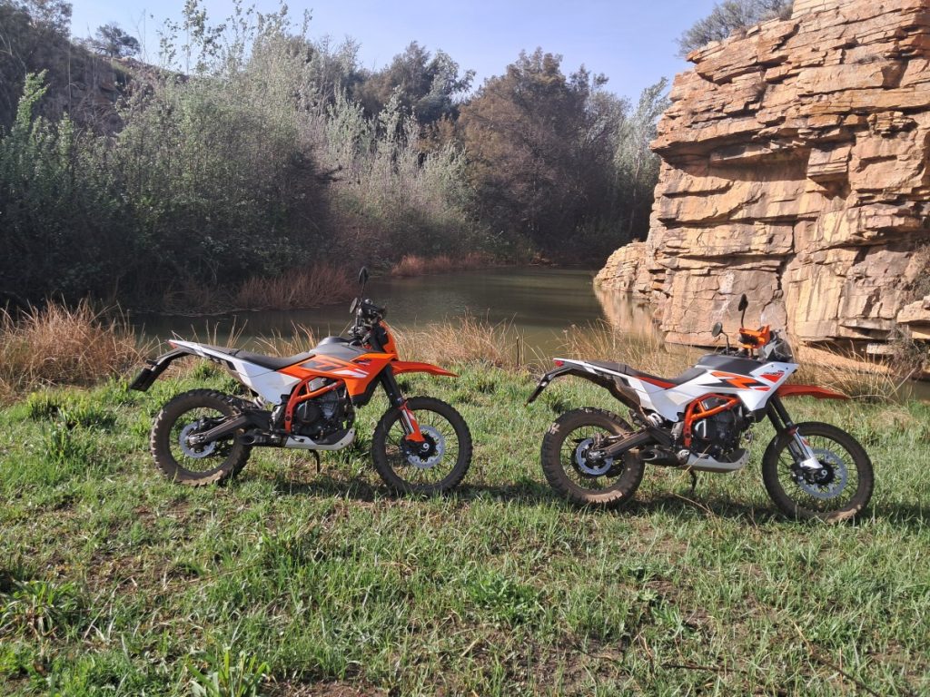 2025 KTM 390
