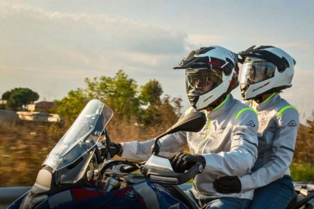 Acerbis Ramsey 2.0 summer motorcycle riding jacket riding photo