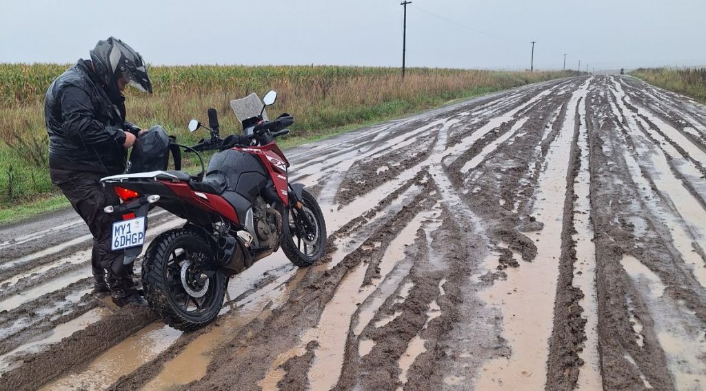 Suzuki V-Strom 250