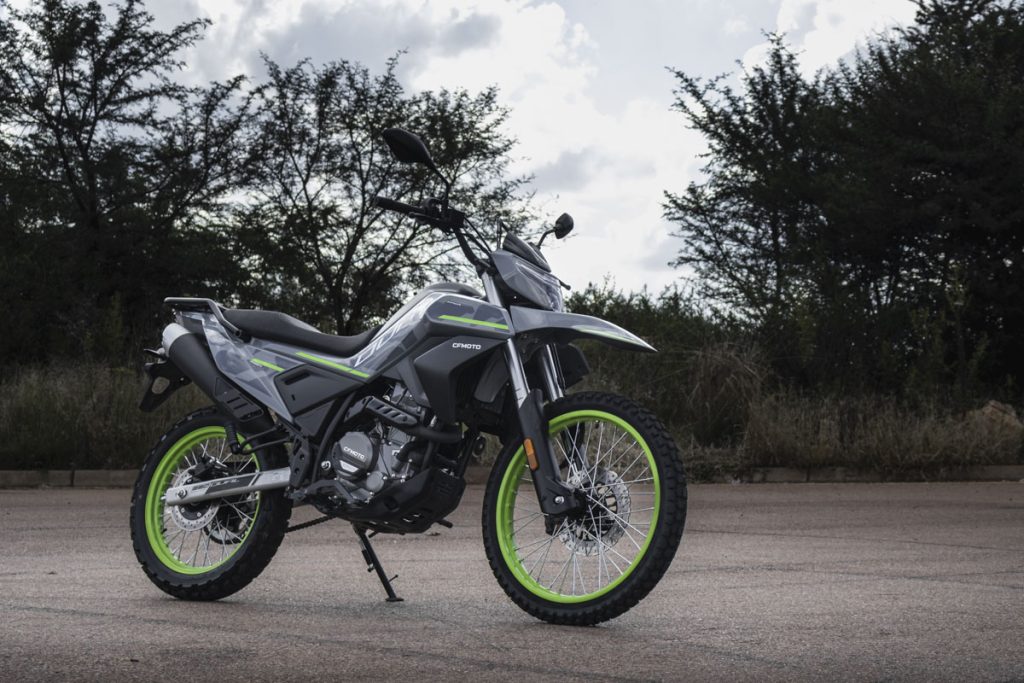 CFMOTO DUAL