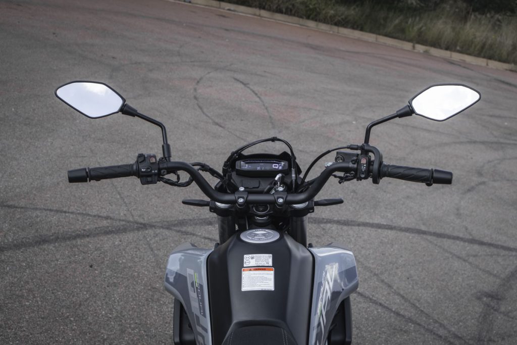 CFMOTO Dual