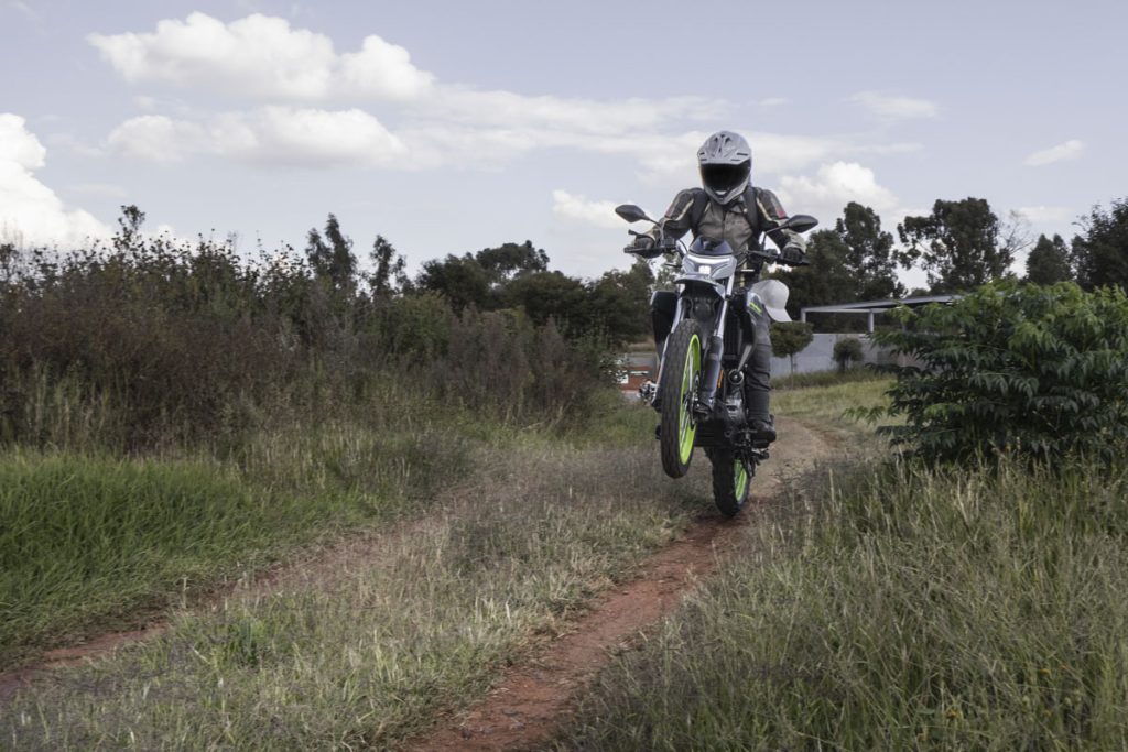 CFMOTO Dual