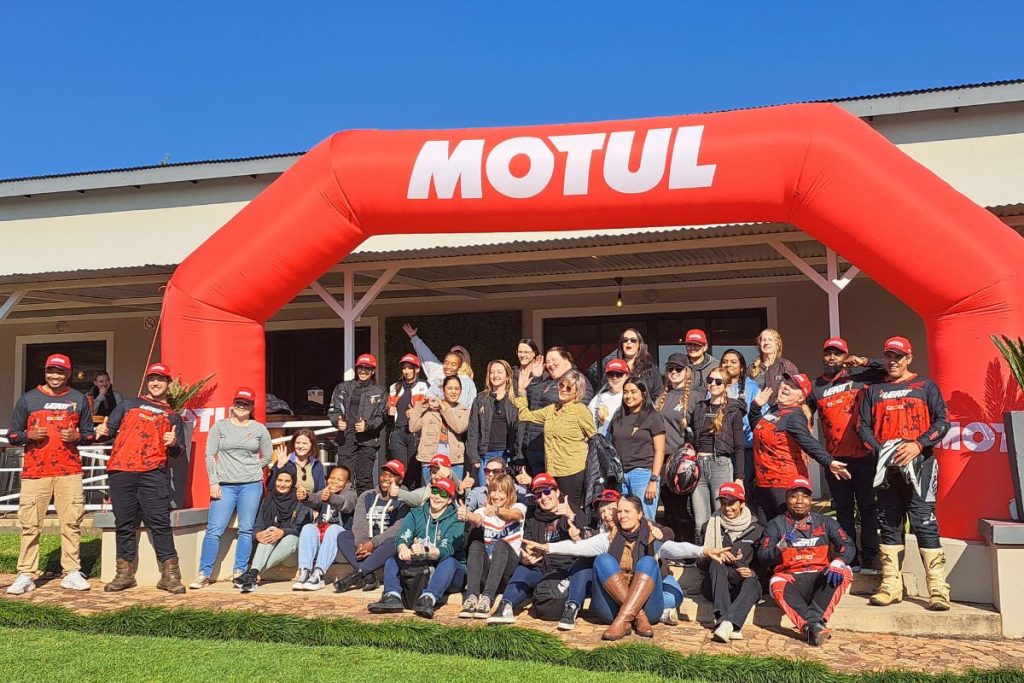 MOTUL LADIES LEARN TO RIDE