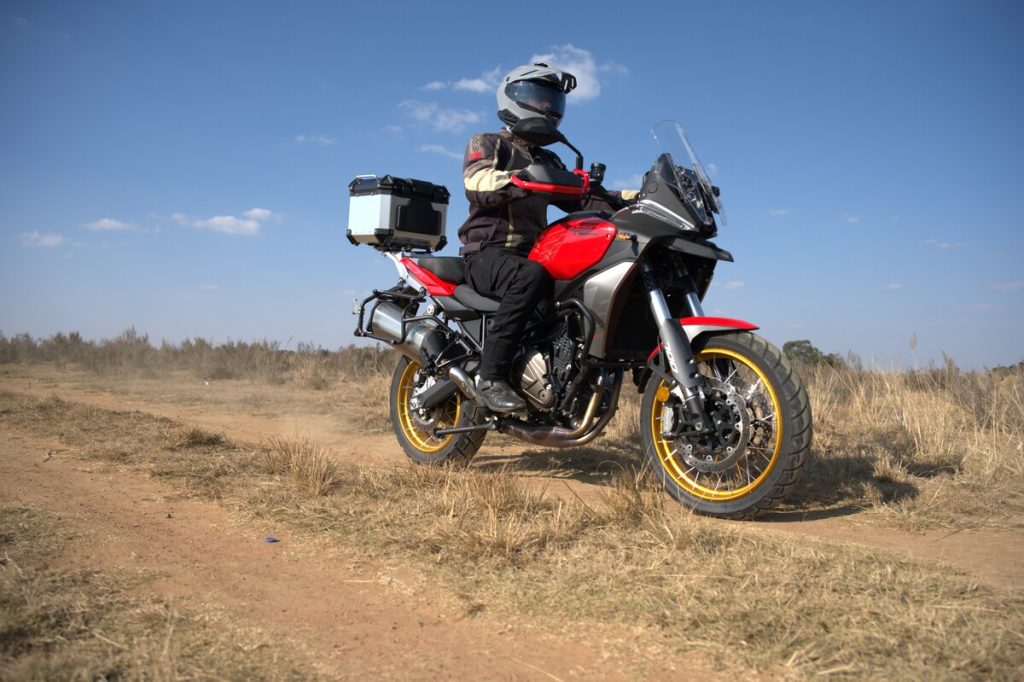 QJ SRT 700 SX
