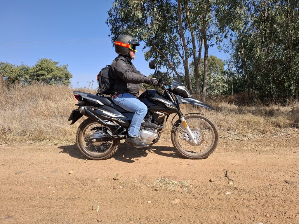 Suzuki DR150